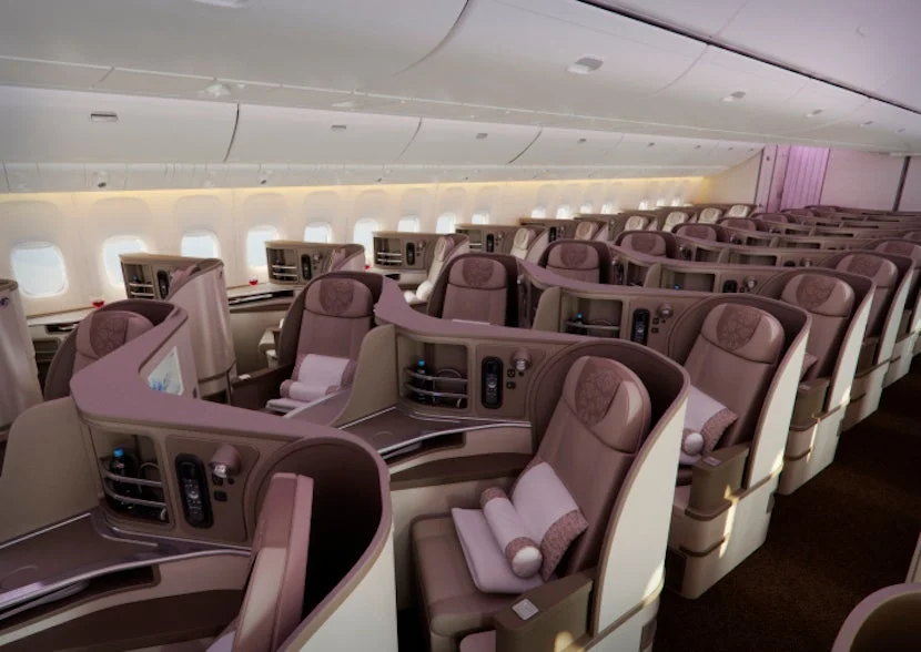 China Eastern Airlines 777-300ER cabin