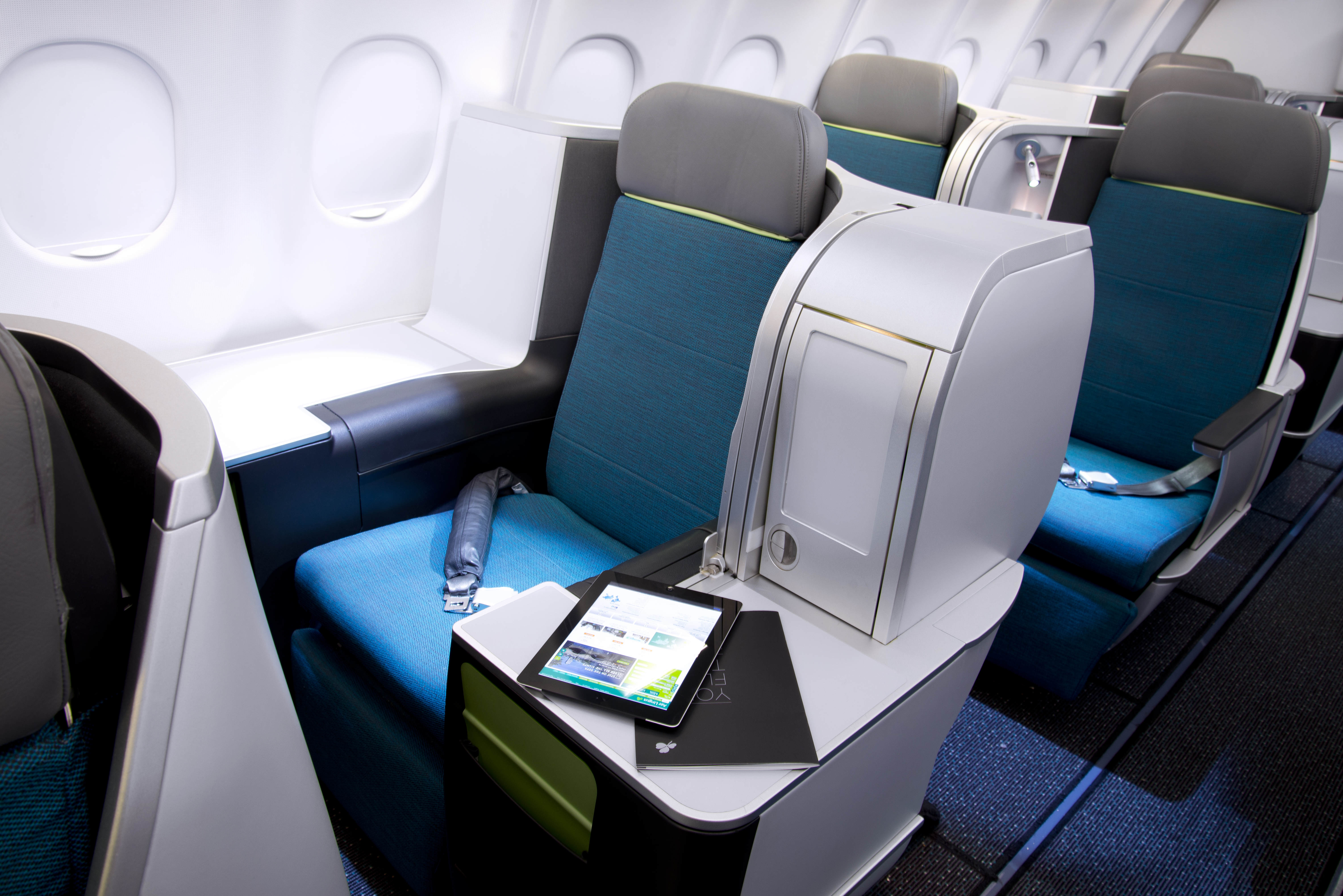 Aer Lingus A330-200 cabin