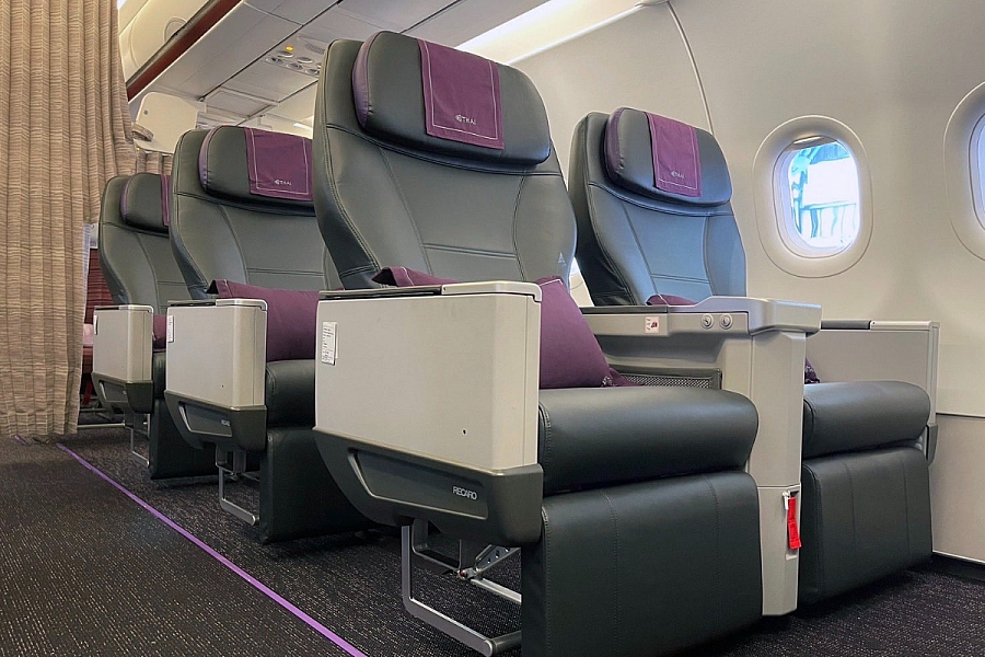 Thai Airways A320 cabin