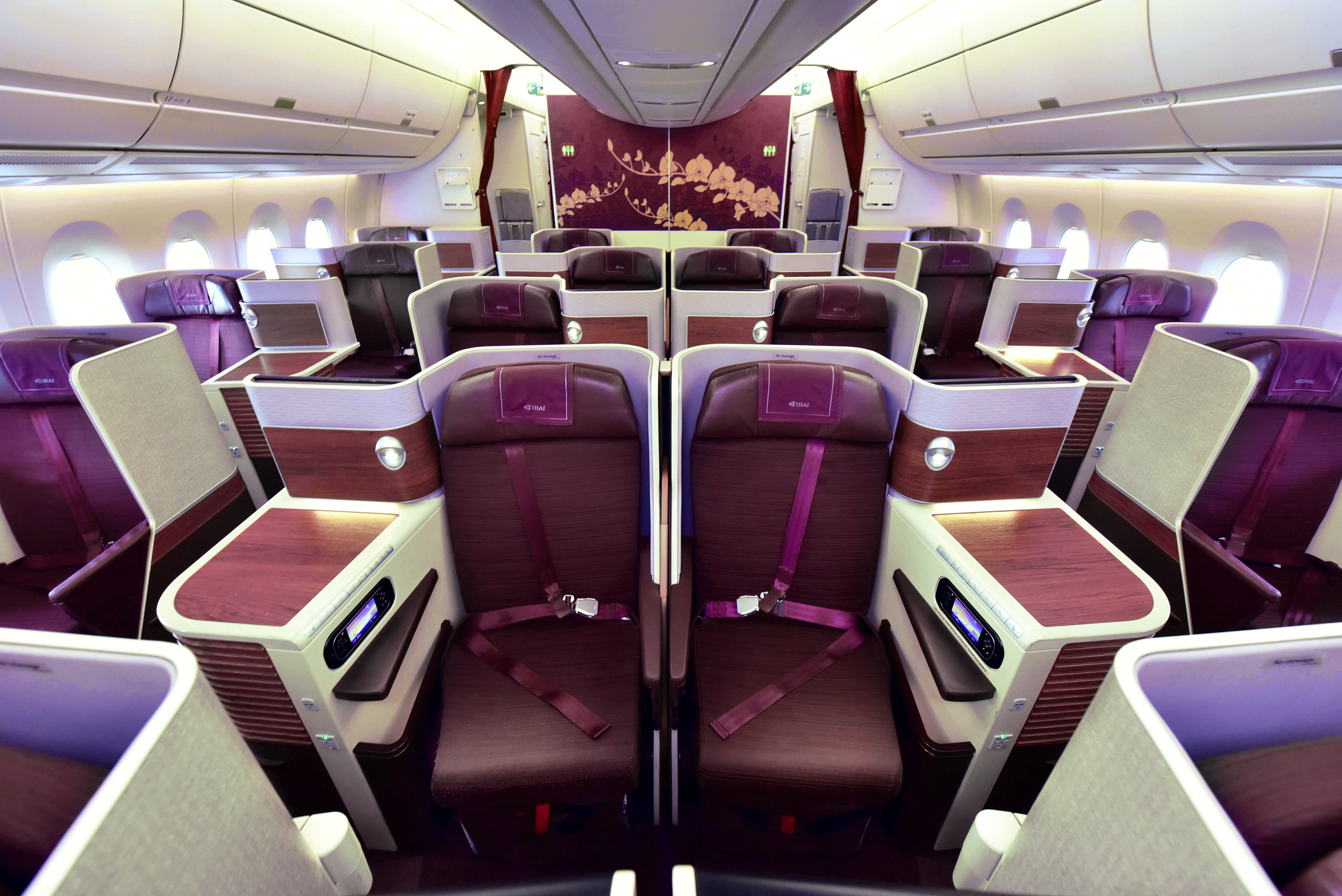 Thai Airways A350-900 cabin